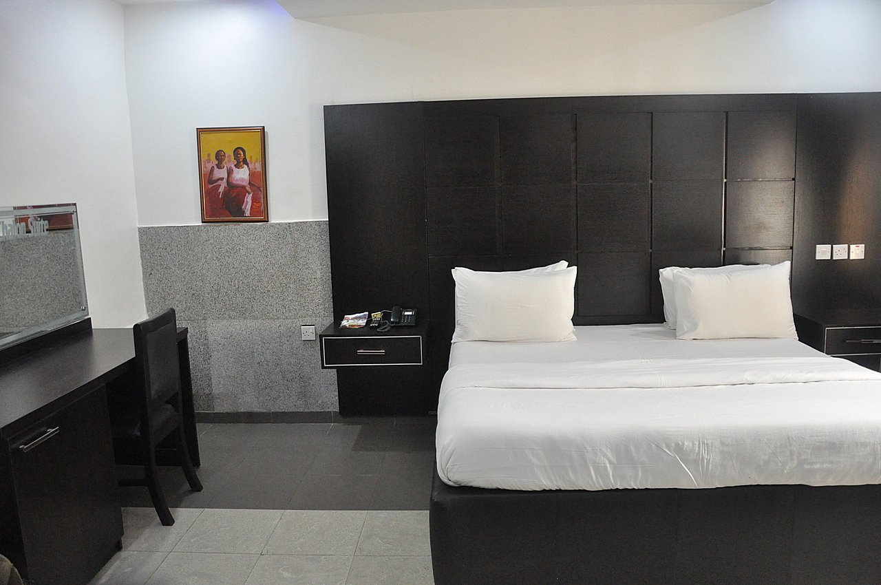 CHALON SUITES LAGOS BEST HOTEL 2024